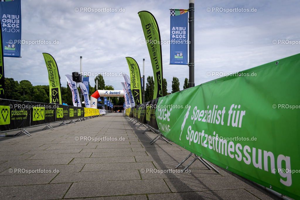 Stadionlauf Köln, 26.05.2024 | Impressionen von Stadionlauf Köln am 26.05.2024 rund um das RheinEnergie-Stadion in Koeln-Müngersdorf.
