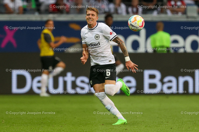 sgevsrblei_3398 | 03.09.2022 xjfx  Fussball 1.Bundesliga Eintracht Frankfurt - RB Leibzig emspor,  v.l.,  Kristian Jakic (Eintracht Frankfurt)




(DFL/DFB REGULATIONS PROHIBIT ANY USE OF PHOTOGRAPHS as IMAGE SEQUENCES and/or QUASI-VIDEO) - Realisiert mit Pictrs.com