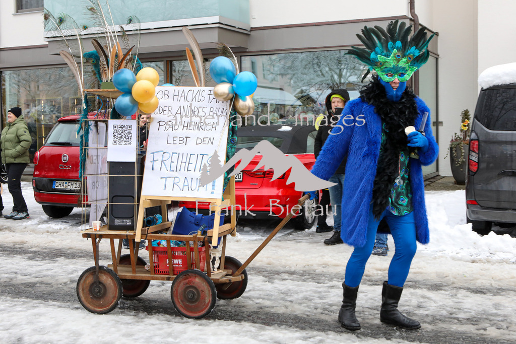 OE7A2987 | der Pfau Heinrich