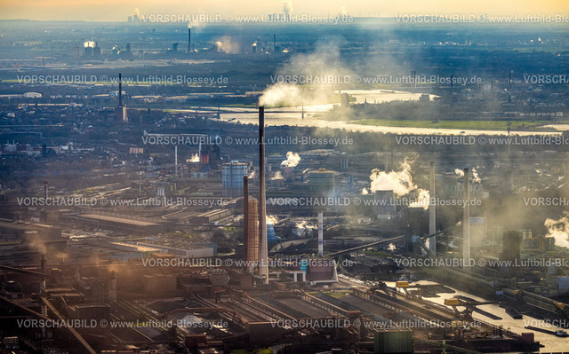 Duisburg230101265 | Luftbild, thyssenkrupp Steel Europe - Werkshafen Schwelgern, im Gegenlicht mit Rauchwolken, Marxloh, Duisburg, Ruhrgebiet, Nordrhein-Westfalen, Deutschland