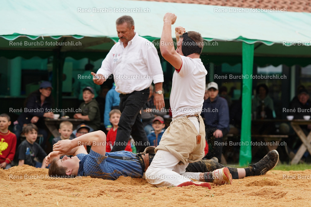 20220423-DSC08847 (2) | René Burch leidenschaftlicher Fotograf aus Kerns in Obwalden.  Hier finden sie Sport, Landschaft und Natur Fotografie.
 - Realisiert mit Pictrs.com
