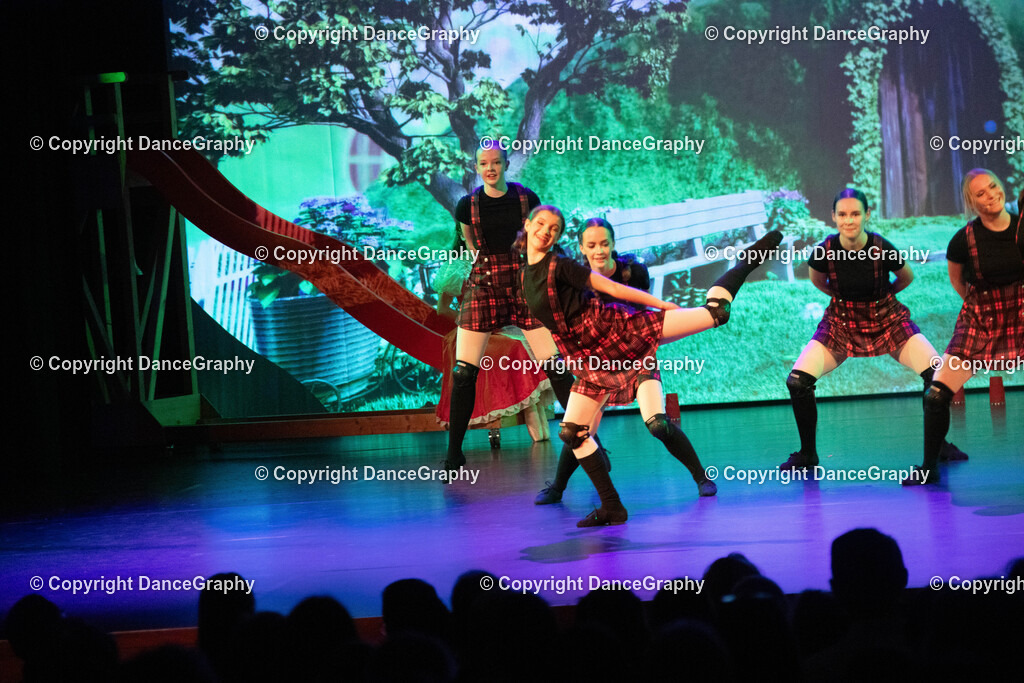 GPHY2004 | DanceGraphy - Realisiert mit Pictrs.com