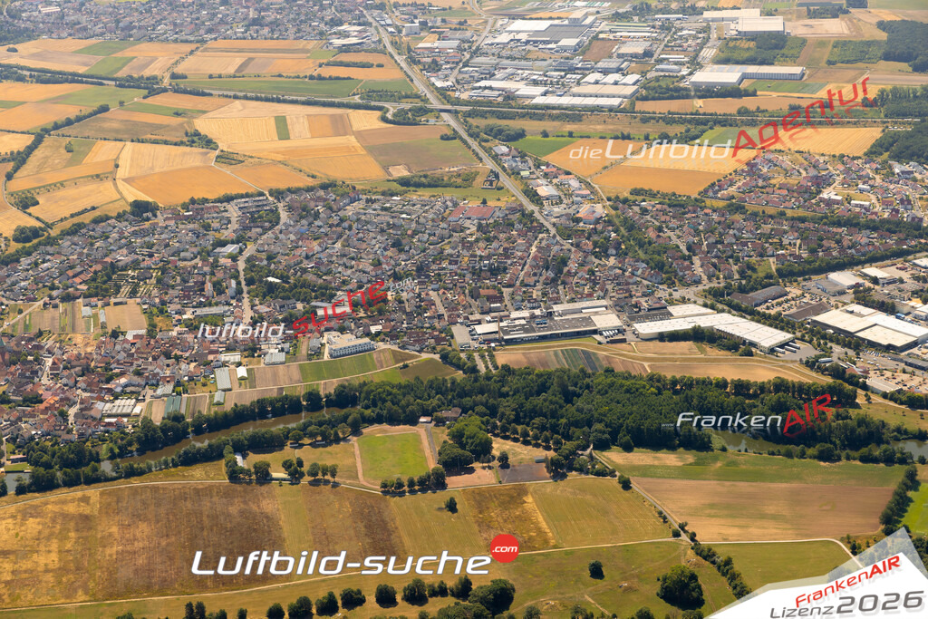 Das Luftbild zeigt :  Sennfeld - Die Luftaufnahme wurde 2023 vom UL-Flugzeug aus erstellt ( keine Drohne ) - Hochauflösende Luftaufnahme - Für grossformatige Ausdrucke geeignet. Die Geschenkidee !Mit Lizenz und Bildrechte bestellbar