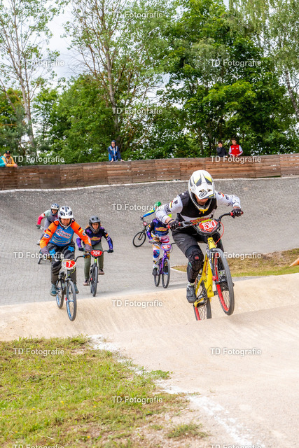 BayBMX2026-05250 | Fotogalerie von Thomas Dettweiler mit Eventbildern und lizenzfreien Fotos. Perfekt als Wandbild, für Büro, Website oder private Nutzung. - Realisiert mit Pictrs.com