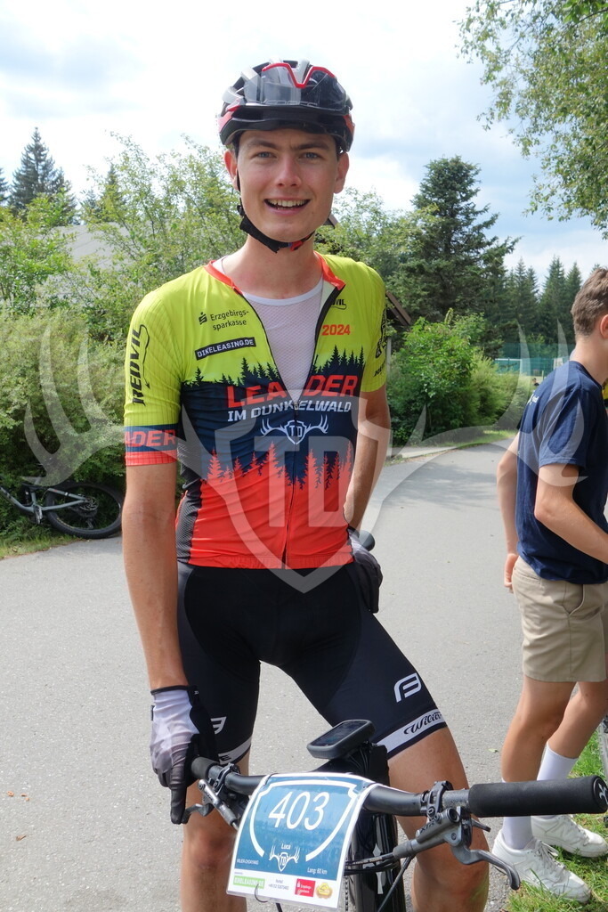 DSC03781 | Fotogalerie der Treibjagd im Dunkelwald - Dein MTB Etappenrennen im Erzgebirge - Realisiert mit Pictrs.com