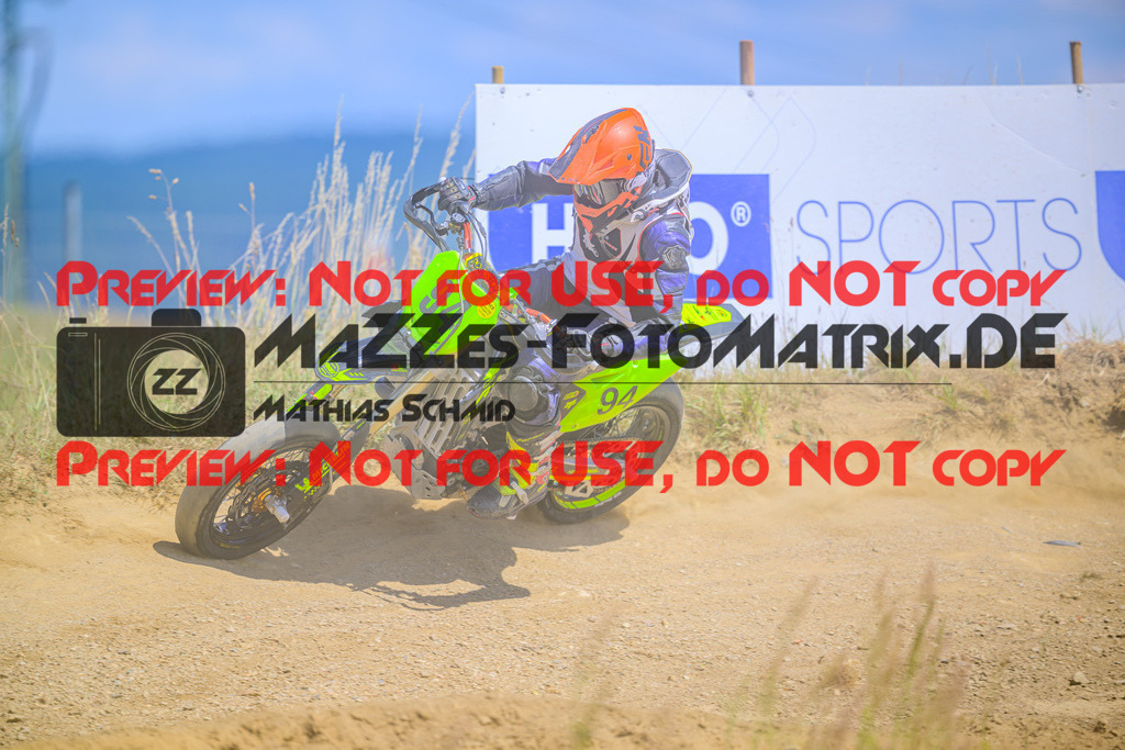 MaZZes_Fotomatrix_20250704_6007705_7989 | GELB