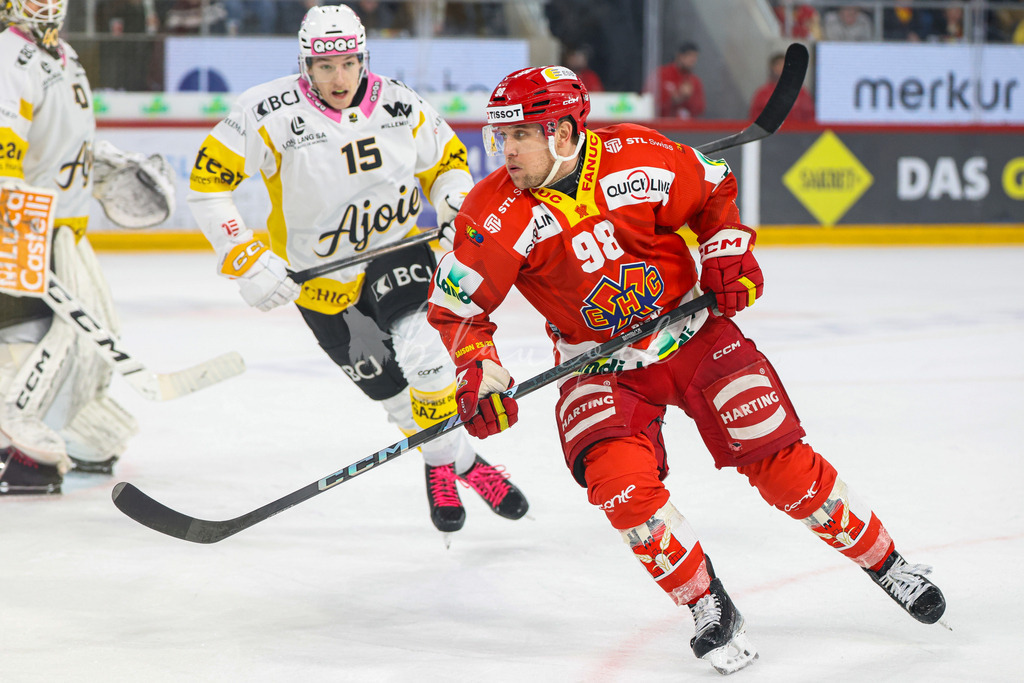 EHCB vs HCA 20260127_wb-9743 | Sportbilder, Sportfotograf, Hochzeits- und Eventfotografin, Flugshows, Portraits und Tiershooting, Aviation, Downhill, Nationalleague, Swissleague, International