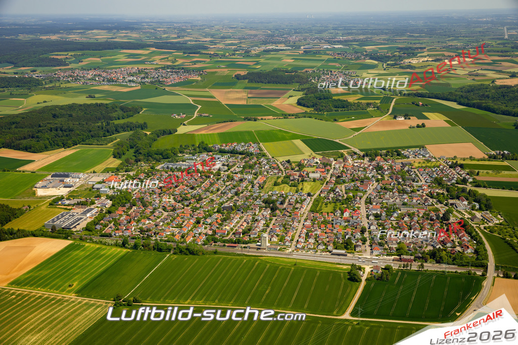 Das Luftbild zeigt  Beimerstetten - Die Luftaufnahme wurde 2023 vom UL-Flugzeug aus erstellt ( keine Drohne ) - Hochauflösende Luftaufnahme - Für grossformatige Ausdrucke geeignet. Die Geschenkidee !Mit Lizenz und Bildrechte bestellbar