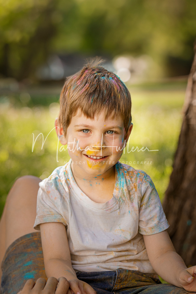 Holi Pulver Shooting  | Holi Pulver Fotografie mit Paaren, Familie und Kinder 