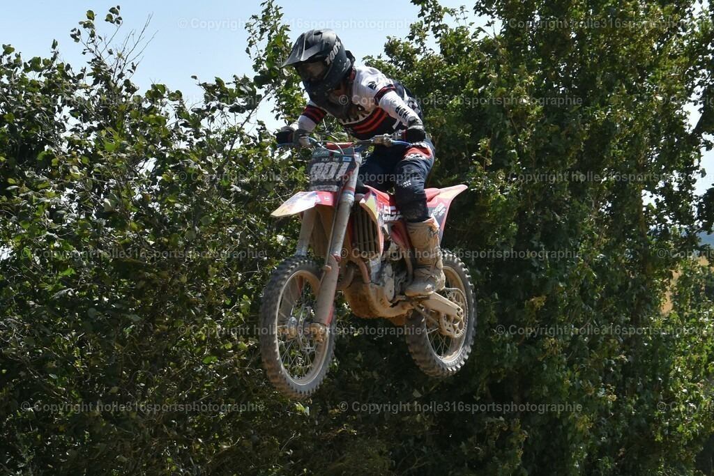 DSC_0159 (2) | Sportfotografie , Motorsport, Motoross, Reitsport, Mointainbike, Enduro,
Landschaft , Outdoor, Eventfotografie, Landschaft, Bilder online bestellen - Realisiert mit Pictrs.com