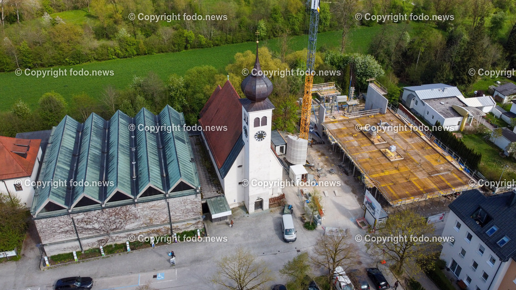 Neuhofen an der Krems_ 27.04.2023-11 | 27.04.2023, Neuhofen an der Krems, AUT, Marktplatz, Kirchenplatz, Gemeindeamt, im Bild Marktgemeindeamt Neubau Baustelle, Kirche