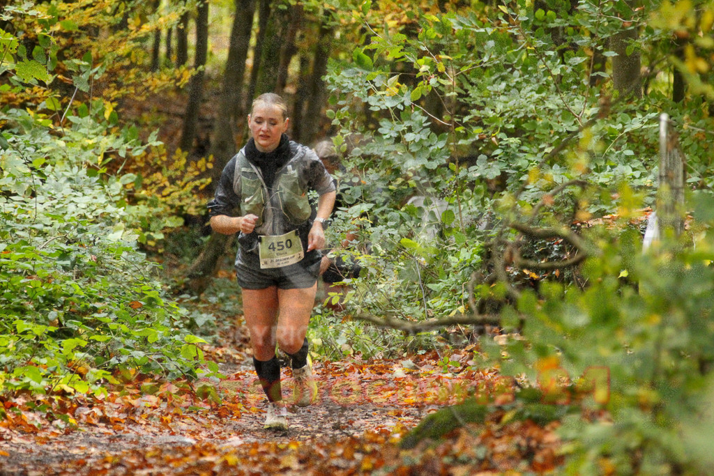 251026_1321_EV4_6827 | Sportfotografie im Rhein-Sieg Kreis, Köln, Bonn, NRW, Rheinland Pfalz, Hessen, etc. Unser Tätigkeitsfeld umfasst den Laufsport vom Volkslauf über den Marathon, Duathlon, Triathon bis zum Ultralauf wie Kölnpfad Ultra oder Schindertrail.