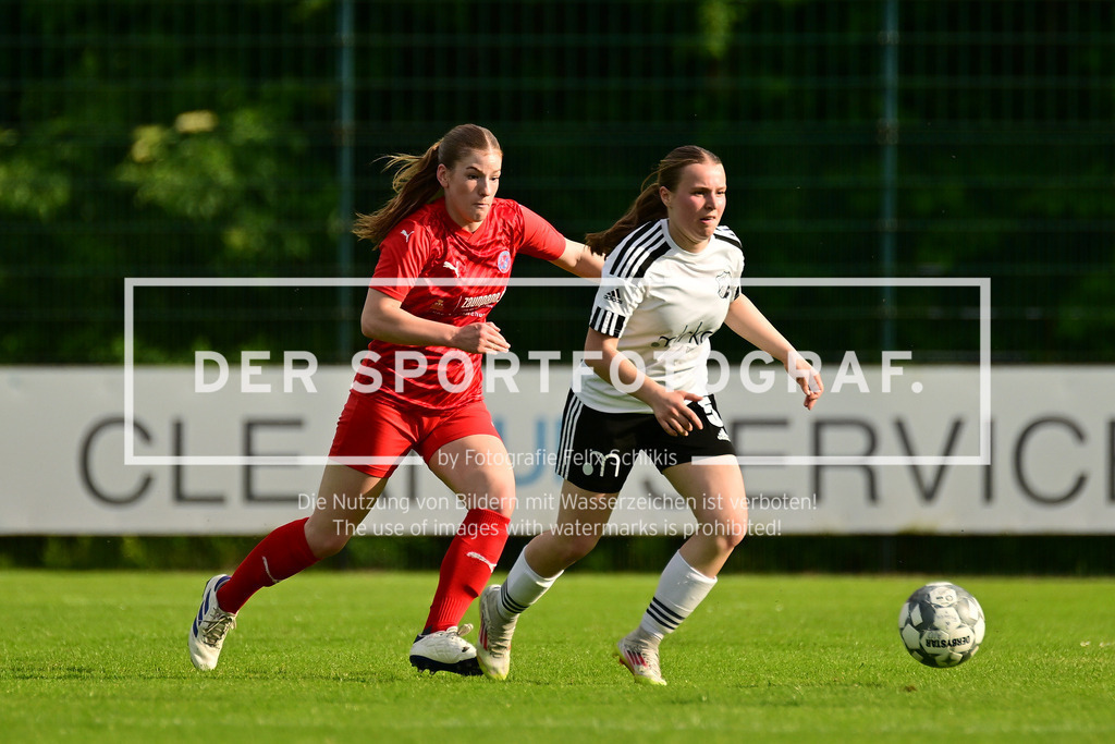 Fußball I Frauen I Saison 2024-2025 I Landesliga I 26. Spieltag I SV Ahlerstedt-Ottendorf II - VSV Hedendorf-Neukloster I 047674 | Der Sportfotograf. - Realisiert mit Pictrs.com