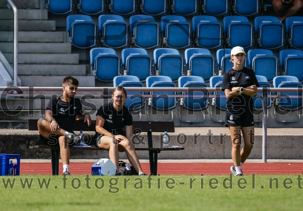 2023-09-09_034_FC_Bayern_Muenchen_gegen_SC_Freiburg | Aschheim, Deutschland, 09.09.2023:
Fußball, B-Juniorinnen-Bundesliga Süd 2023 / 2024, 1. Spieltag, FC Bayern München gegen SC Freiburg, Endergebnis: 4:0

Foto: Christian Riedel / fotografie-riedel.net