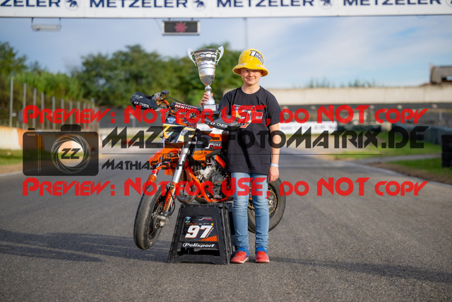 MaZZes_FotoMatrix_231015_5240 | ROOKIES