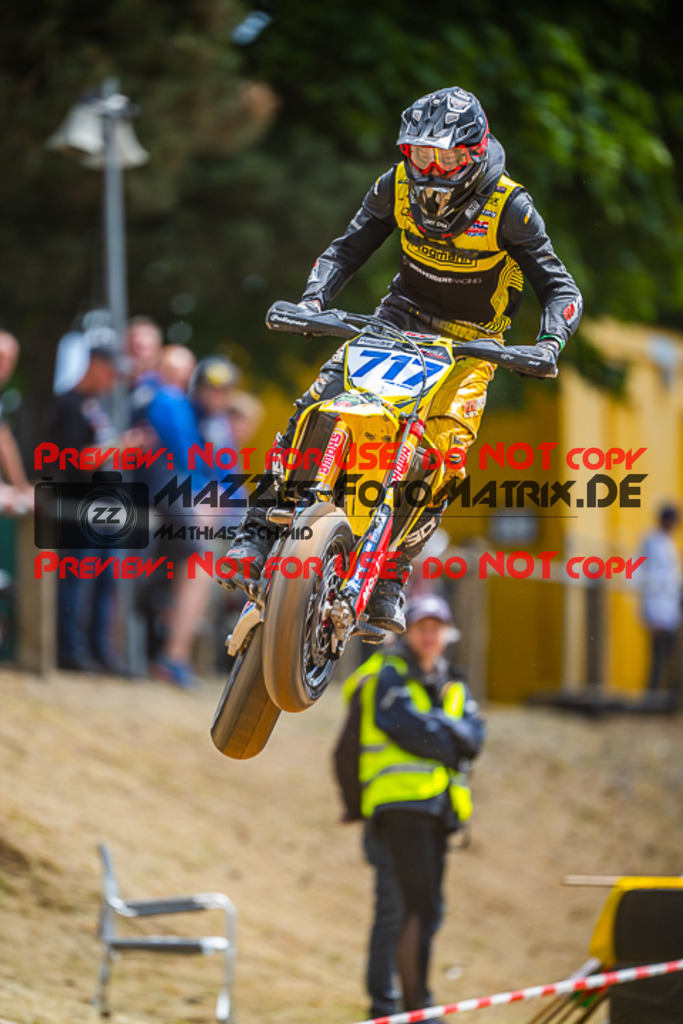 MaZZes_FotoMatrix_220528_0245 | Fotograf Mathias Schmid
Sportfotograf,
Eventfotograf,
Hochzeitsfotograf,
Portraitfotograf