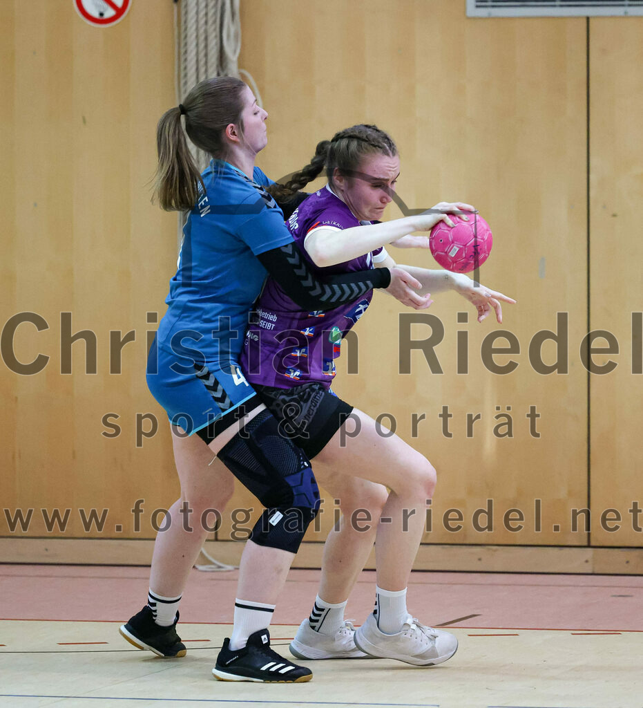 2023-03-11_026_SpVgg_Altenerding_gegen_SSG_Metten_Frauen | Erding, Deutschland, 11.03.2023:
Handball, Bezirksoberliga Frauen Altbayern 2022 / 2023, 13. Spieltag, SpVgg Altenerding gegen SSG Metten, Endergebnis: 32:26

Thea-Sophie Steinbrecher (SpVgg Altenerding, #17)

Foto: Christian Riedel / fotografie-riedel.net