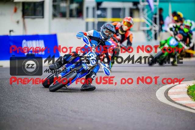 MaZZes_FotoMatrix_240609_6007705_7461 | YOUNGSTER