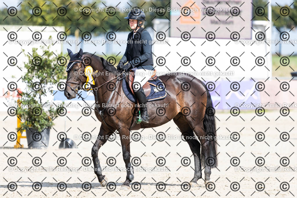 CL5A3795 | Emilia Reinking Fotografie - Realisiert mit Pictrs.com