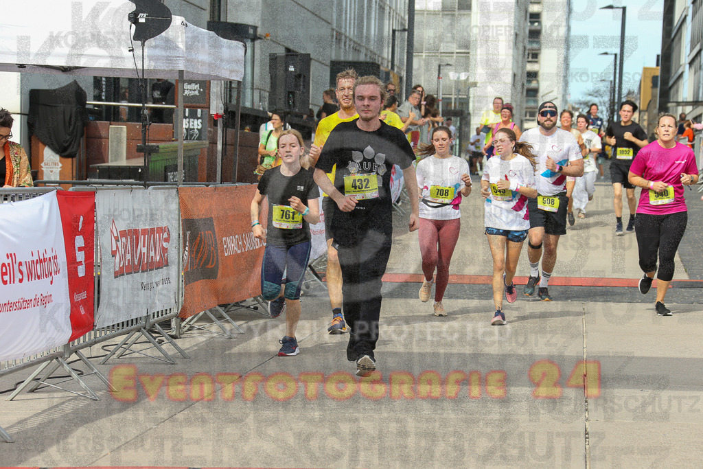 250920_1334_EX1_5567 | Sportfotografie im Rhein-Sieg Kreis, Köln, Bonn, NRW, Rheinland Pfalz, Hessen, etc. Unser Tätigkeitsfeld umfasst den Laufsport vom Volkslauf über den Marathon, Duathlon, Triathon bis zum Ultralauf wie Kölnpfad Ultra oder Schindertrail.