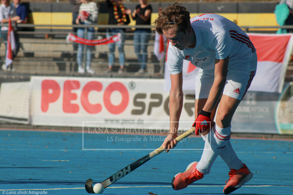 DM22 HALBFINALE RWK-HTCU 22.10.22-45 | lanaschraderfotografie - Realisiert mit Pictrs.com