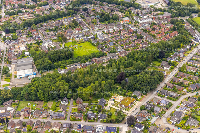 Bottrop240701627Kirchhellen | Luftbild, aufgeforstetes Wäldchen Schölsbach, Wohngebiet Am Schölsbach und Horsthofstraße, Jugend-Kloster Kirchhellen, unten der evang. Kindergarten Kita Horsthofstraße, Kirchhellen, Bottrop, Ruhrgebiet, Nordrhein-Westfalen, Deutschland