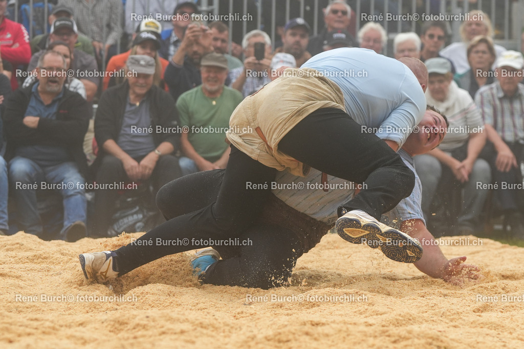RB-04704 | René Burch leidenschaftlicher Fotograf aus Kerns in Obwalden.  Hier finden sie Sport, Landschaft und Natur Fotografie.
 - Realisiert mit Pictrs.com