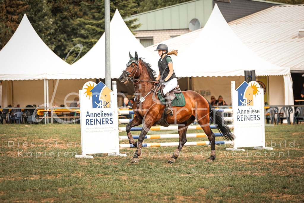 25.SaSpL00224 | Leoni Ertmer Photography - Realisiert mit Pictrs.com