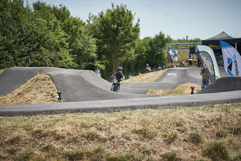 202506251-02 PM25 47@sebastiankopp | German Pumptrack Series - Realisiert mit Pictrs.com