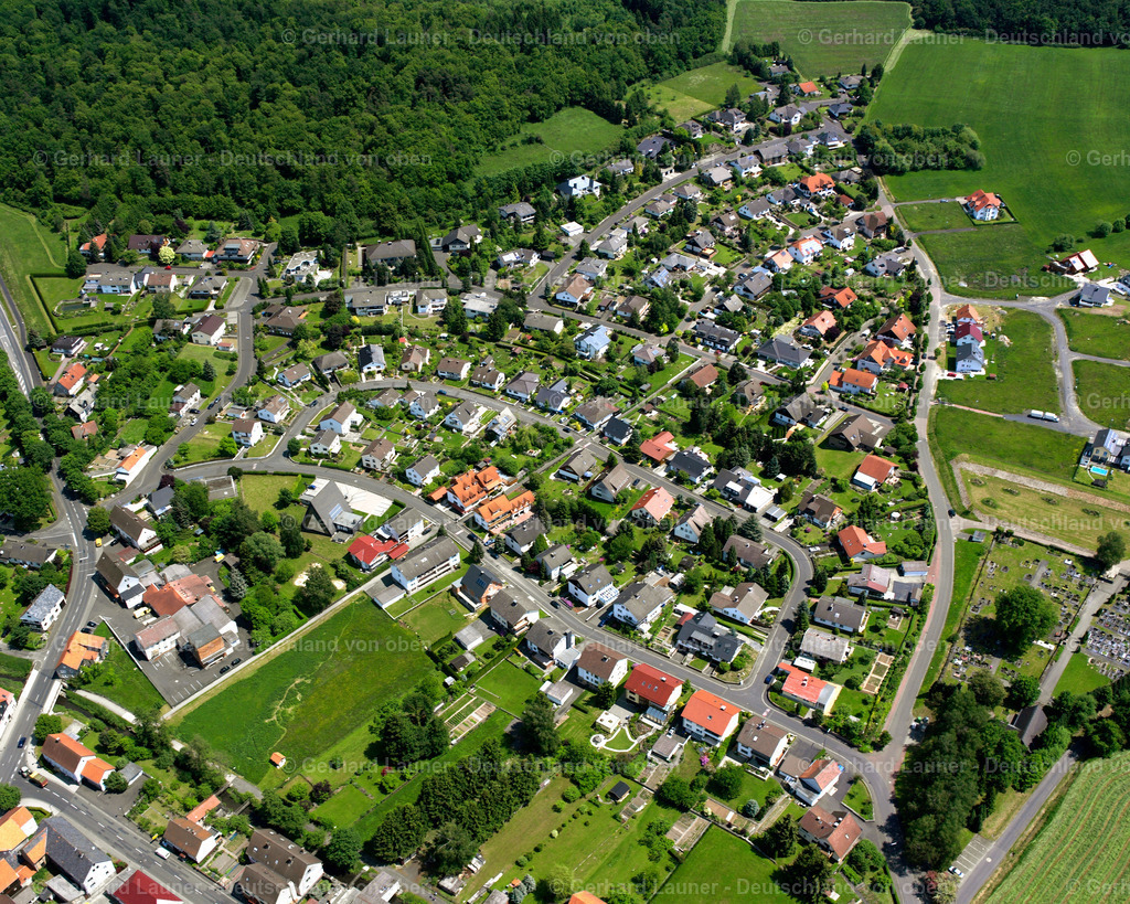2614101 | ROMROD 09.06.2006 Wohngebiet einer Einfamilienhaus- Siedlung  in Romrod im Bundesland Hessen, Deutschland // Single-family residential area of settlement  in Romrod in the state Hesse, Germany Foto: Gerhard Launer