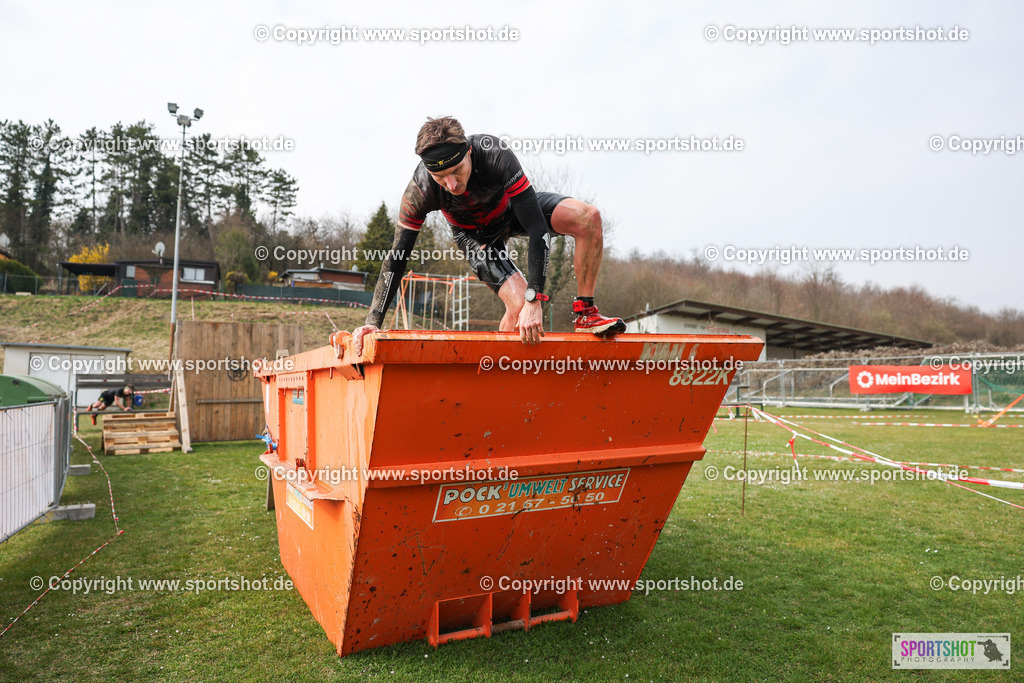 LUR_2861 | Rund um das Thema Sport-Event-Fotografie & individuelle Teilnehmerfotos. Jeder Teilnehmer wird fotografiert.
