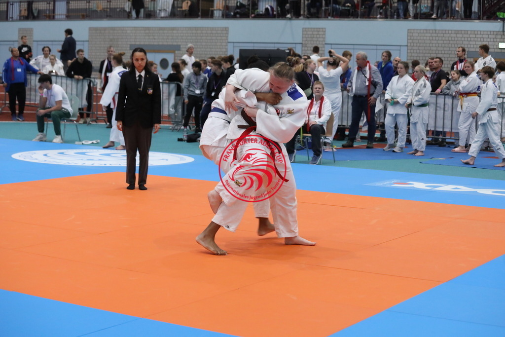 1J7A3478 | Fotos vom Adler Cup - Pictures from Adler Cup

Hier findet Ihr alle Eindrücke und großen Momente der Adler Cup Wochenenden. Here you will find all impressions and great moments of the Adler Cup weekends. - Realisiert mit Pictrs.com