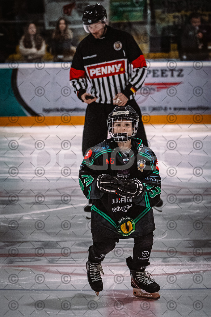 Alligators_vs_Lindau_21_12_2025-027 | Höchstadt Alligators Fotogalerie: Eishockey-Action aus Franken. Professionelle Spielfotos, Portraits & Stadionbilder zum Download. Jetzt entdecken! - Realisiert mit Pictrs.com