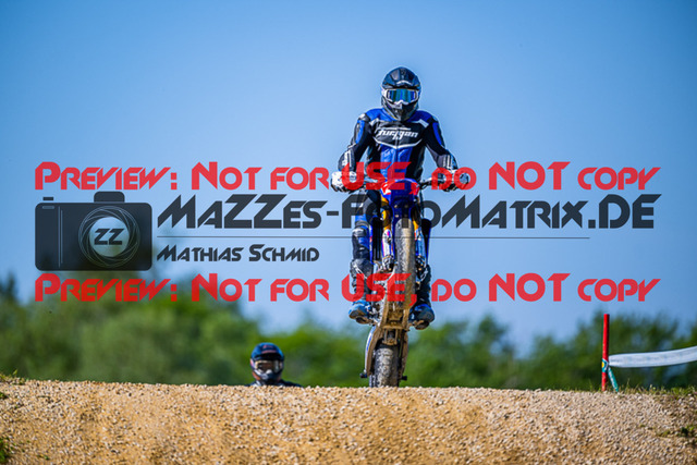 MaZZes_FotoMatrix_230527_1726 | S4