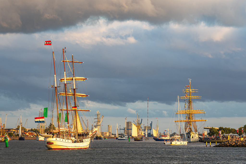 Segelschiffe auf der Ostsee während der Hanse Sail in Rostock | Segelschiffe auf der Ostsee während der Hanse Sail in Rostock.