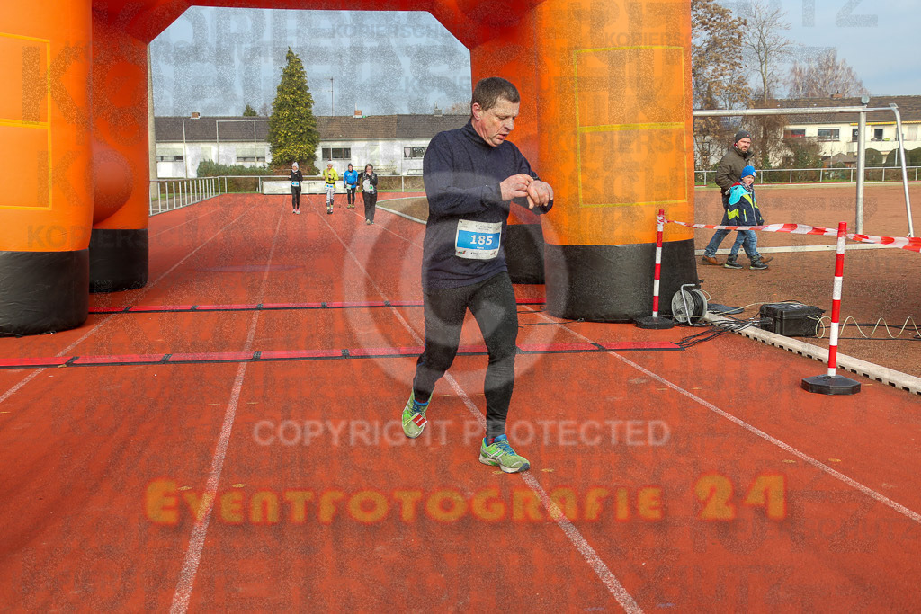 230129_1131_EX1_5044 | Sportfotografie im Rhein-Sieg Kreis, Köln, Bonn, NRW, Rheinland Pfalz, Hessen, etc. Unser Tätigkeitsfeld umfasst den Laufsport vom Volkslauf über den Marathon, Duathlon, Triathon bis zum Ultralauf wie Kölnpfad Ultra oder Schindertrail.