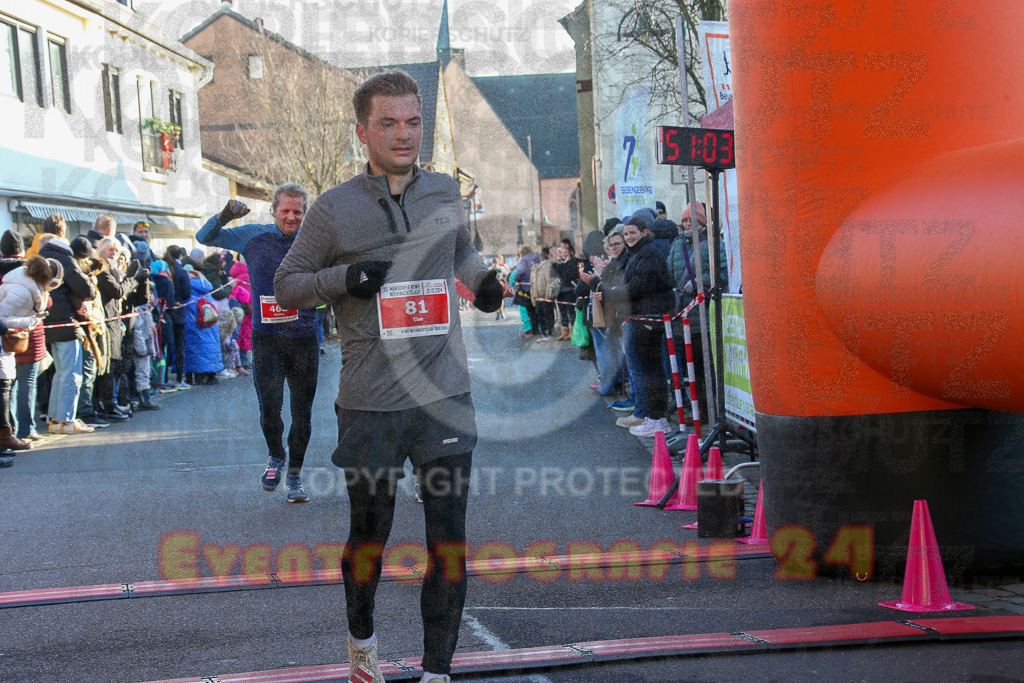241201_1227_EX1_2192 | Sportfotografie im Rhein-Sieg Kreis, Köln, Bonn, NRW, Rheinland Pfalz, Hessen, etc. Unser Tätigkeitsfeld umfasst den Laufsport vom Volkslauf über den Marathon, Duathlon, Triathon bis zum Ultralauf wie Kölnpfad Ultra oder Schindertrail.