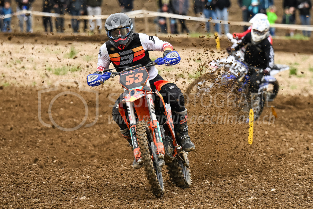 Motocross Schlatt bei Winterthur - 30. April 2023 | #53 Schlegel Stefan aus Grabs (CH) auf KTM 350 SX F in der Kategorie Senioren am Motocross Schlatt bei Winterthur, 30. April 2023. 
Instagram: @mx_schlatt | @mc_wila | @sam_schweiz
Bild: Sportfotografie Markus Aeschimann | www.markus-aeschimann.ch - Realisiert mit Pictrs.com
