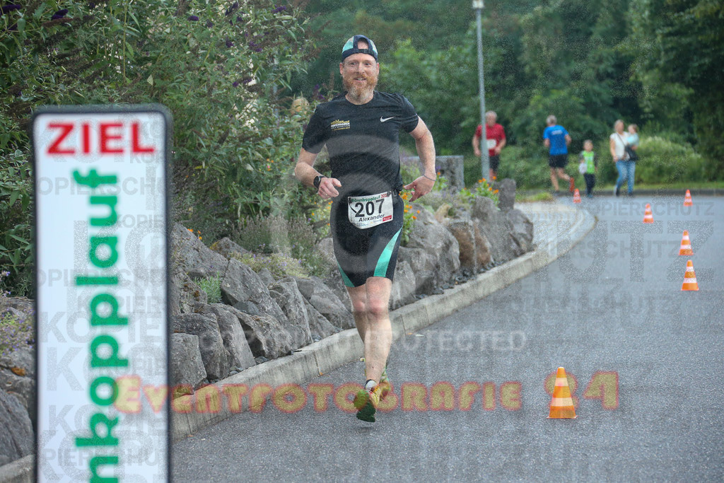 230804_1920_EX1_4836 | Sportfotografie im Rhein-Sieg Kreis, Köln, Bonn, NRW, Rheinland Pfalz, Hessen, etc. Unser Tätigkeitsfeld umfasst den Laufsport vom Volkslauf über den Marathon, Duathlon, Triathon bis zum Ultralauf wie Kölnpfad Ultra oder Schindertrail.