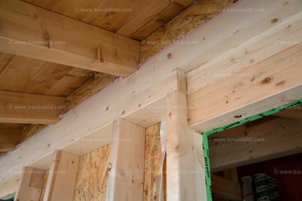 bib-lg09-holzbau-0214 | Nach LV-Leistungsgruppen sortierte Detailfotos über den Bau eines Hauses. Alle Hausbau-Bilder direkt vom Urheber und Autor der Website Haus-Selber-Bauen.com