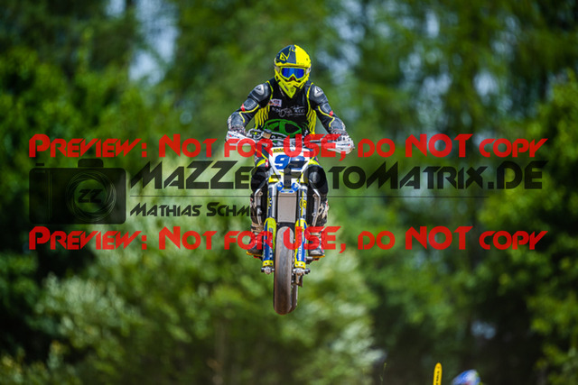 MaZZes_FotoMatrix_220618_4033 | S3