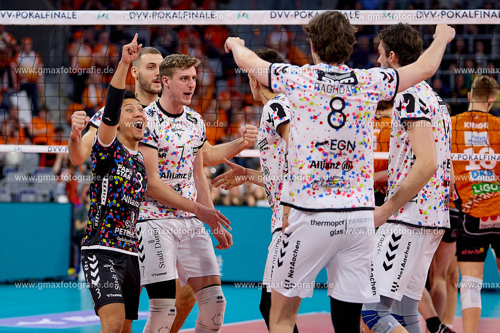 GER, BERLIN RECYCLING Volleys - SWD powervolleys Dueren, Volleyball, DVV-Pokalfinale Maenner 2025, 02.03.25 | GER, BERLIN RECYCLING Volleys - SWD powervolleys Dueren, Volleyball, DVV-Pokalfinale Maenner 2025, 02.03.25Foto: Gerald Oelze-de Stoppany