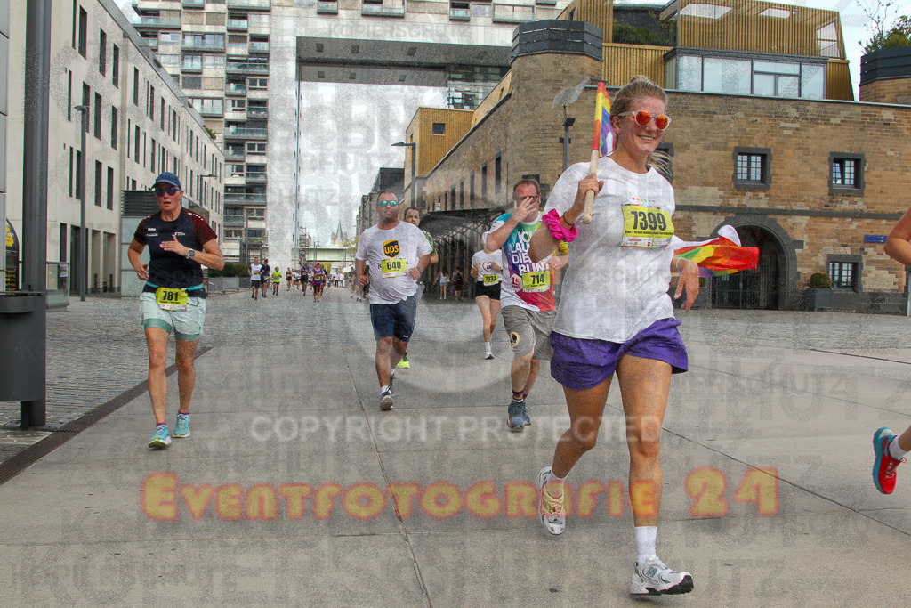 250920_1329_EV4_5743 | Sportfotografie im Rhein-Sieg Kreis, Köln, Bonn, NRW, Rheinland Pfalz, Hessen, etc. Unser Tätigkeitsfeld umfasst den Laufsport vom Volkslauf über den Marathon, Duathlon, Triathon bis zum Ultralauf wie Kölnpfad Ultra oder Schindertrail.