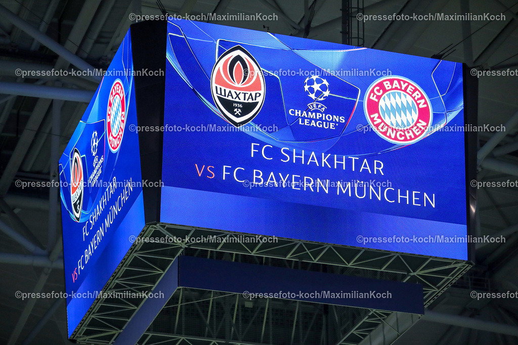 UCL10122401017 | 10.12.2024, Fußball, UEFA Champions League, Schachtar Donezk - FC Bayern München, Arena AufSchalke Gelsenkirchen, 8. Spieltag Saison 2024 2025: Feature AnzeigetafelDFB regulations prohibit any use of photographs as image sequences and or quasi-video.