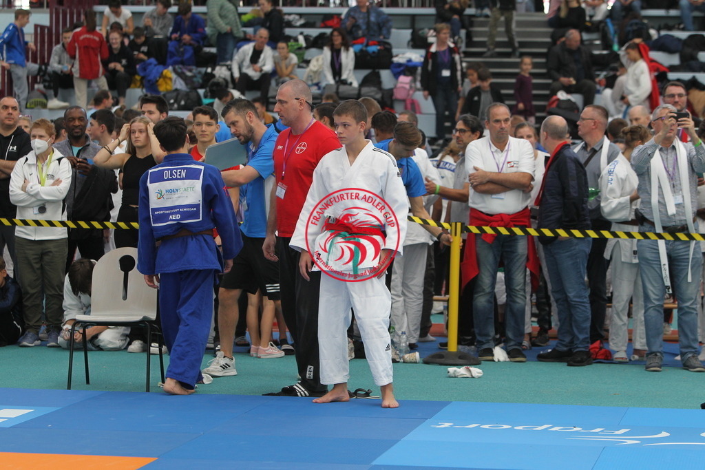 JT6F9773 | Fotos vom Adler Cup - Pictures from Adler Cup

Hier findet Ihr alle Eindrücke und großen Momente der Adler Cup Wochenenden. Here you will find all impressions and great moments of the Adler Cup weekends. - Realisiert mit Pictrs.com