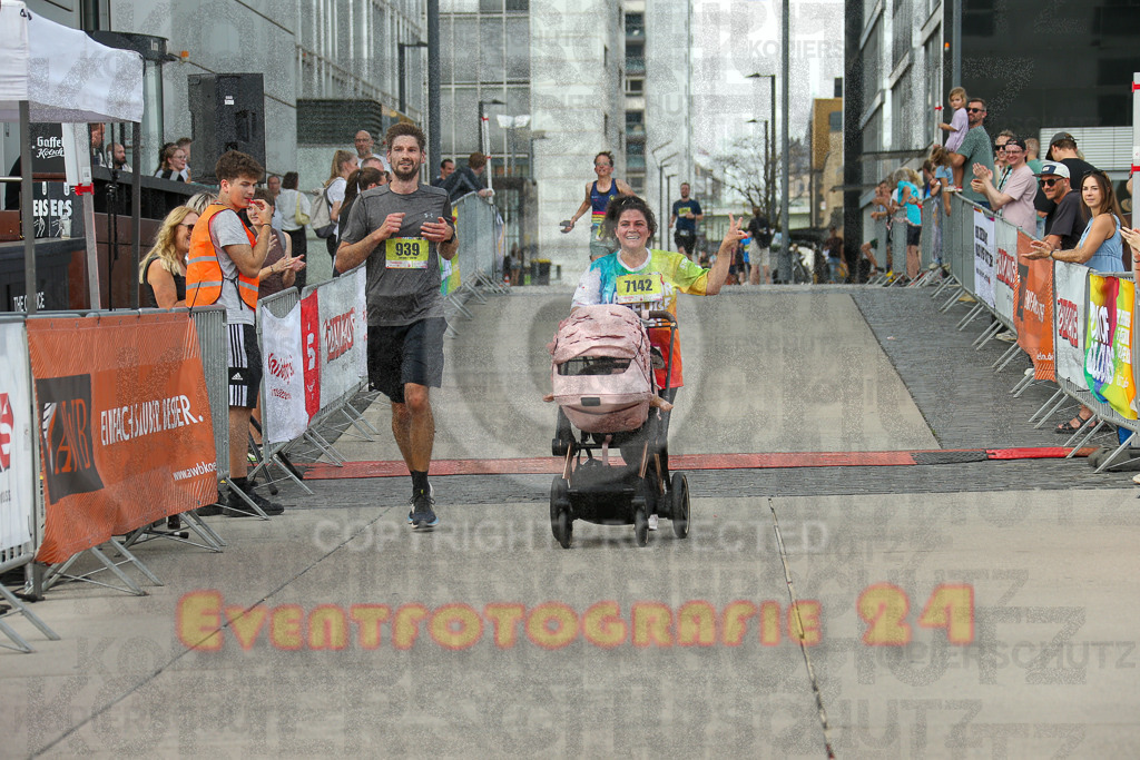 250920_1519_EX1_8889 | Sportfotografie im Rhein-Sieg Kreis, Köln, Bonn, NRW, Rheinland Pfalz, Hessen, etc. Unser Tätigkeitsfeld umfasst den Laufsport vom Volkslauf über den Marathon, Duathlon, Triathon bis zum Ultralauf wie Kölnpfad Ultra oder Schindertrail.