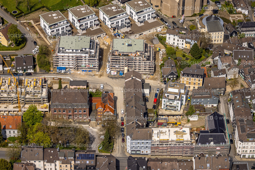 Velbert230407322Neviges | Luftbild, Baustelle mit Neubau an der Tönisheider Straße Ecke Im Koven, Reihenhäuser Neubau Hospitalstraße, Neviges, Velbert, Ruhrgebiet, Nordrhein-Westfalen, Deutschland