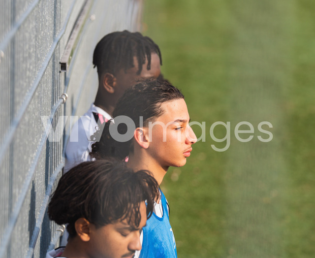 juv_lut_fmachado-0204 | Images from the Juniors B match between Juventus Academy and FC Lutry, played on 18 March 2026 in Lutry, Switzerland, featuring players, coaching staff and match action throughout the game.