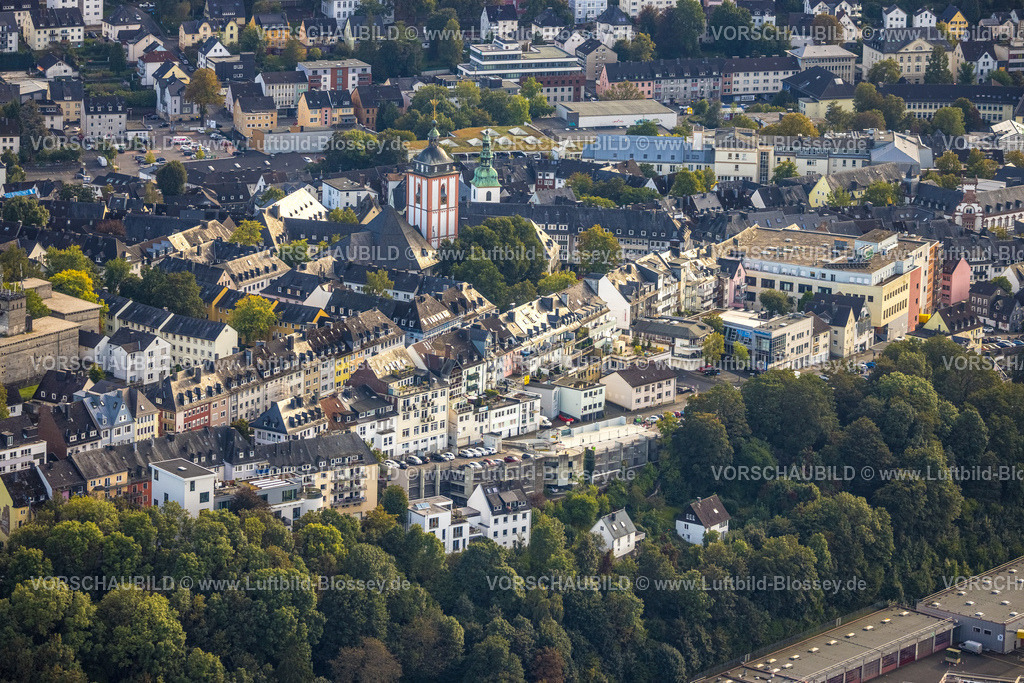 Siegen230912402 | Luftbild, Evang. Nikolaikirche und kath. Kirche St. Marien, Rathaus, Siegen-Kernband, Siegen, Siegerland, Nordrhein-Westfalen, Deutschland