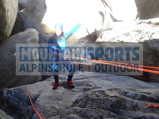 P9270041 | Bestelle die Bilder deines Berg- oder Wasser-Abenteuers mit Mountain Sports bequem von zu Hause aus direkt über unseren Online Fotoshop von pictrs.com. - Realisiert mit Pictrs.com